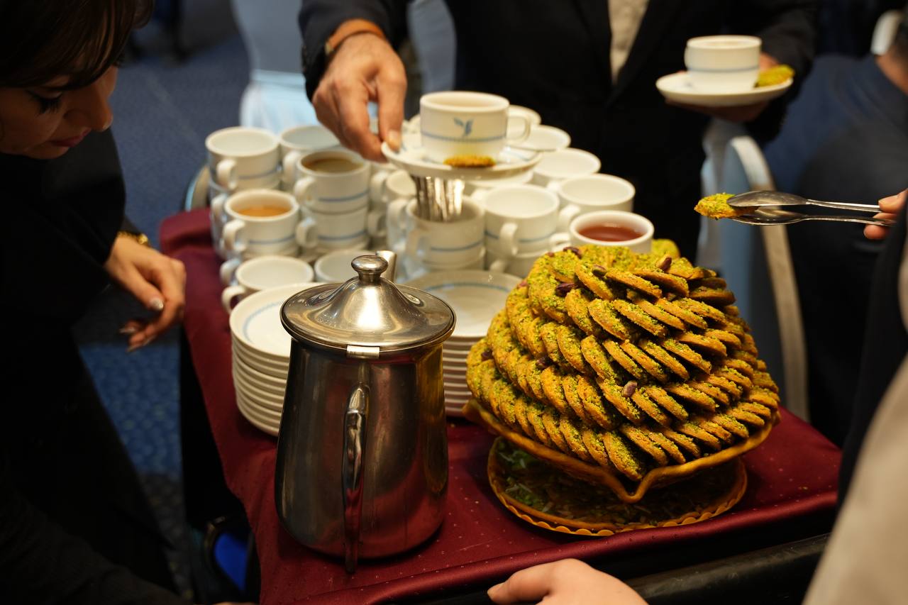 جلسه شورای سیاست‌گذاری کیش